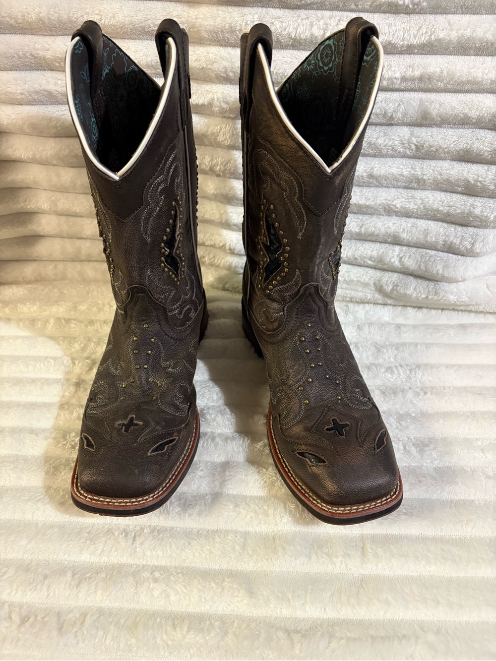 Laredo Brown Studded Western Heeled Boots with Teal Lining 11M